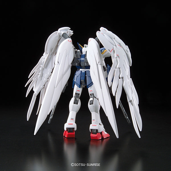 Gundam Model Kit: Real Grade Gundam Wing Endless Waltz- #17 Wing Gundam Zero